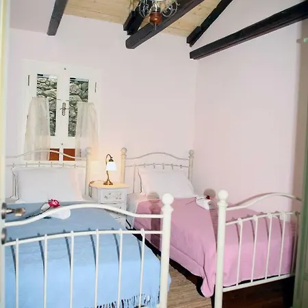 Lantställe Casa Di Roccia *