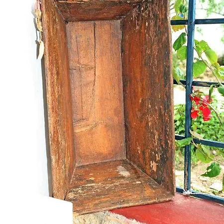 Casa Di Roccia